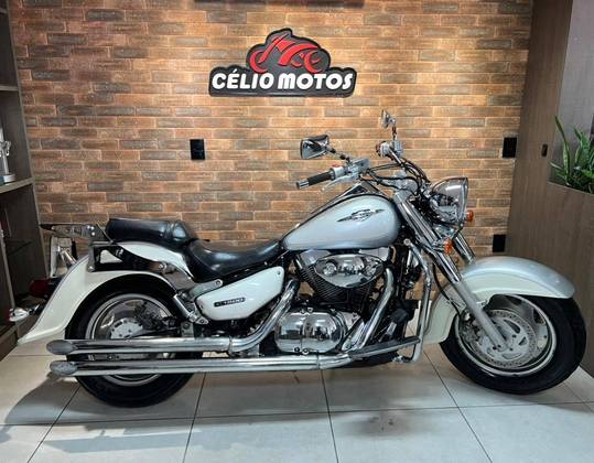 SUZUKI BOULEVARD C1500 
